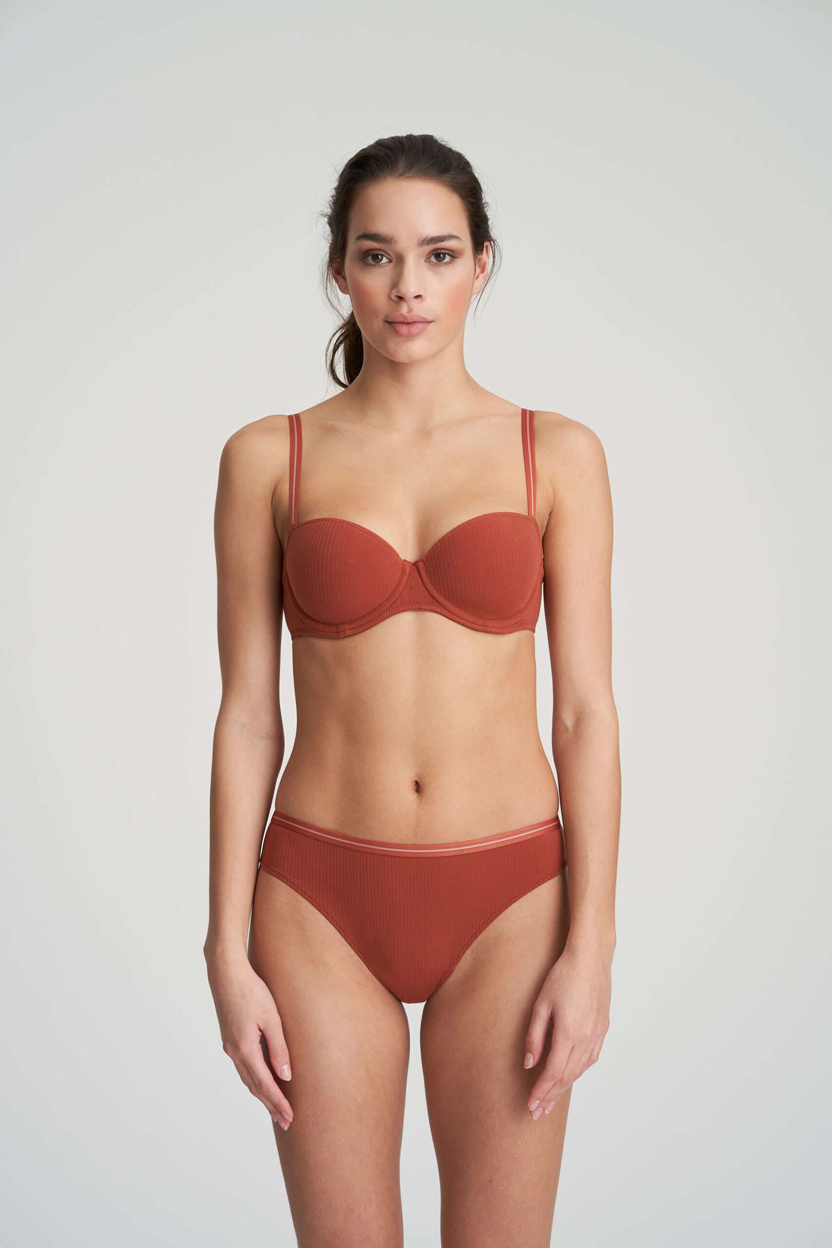 HELMUT Cinnamon rioslip