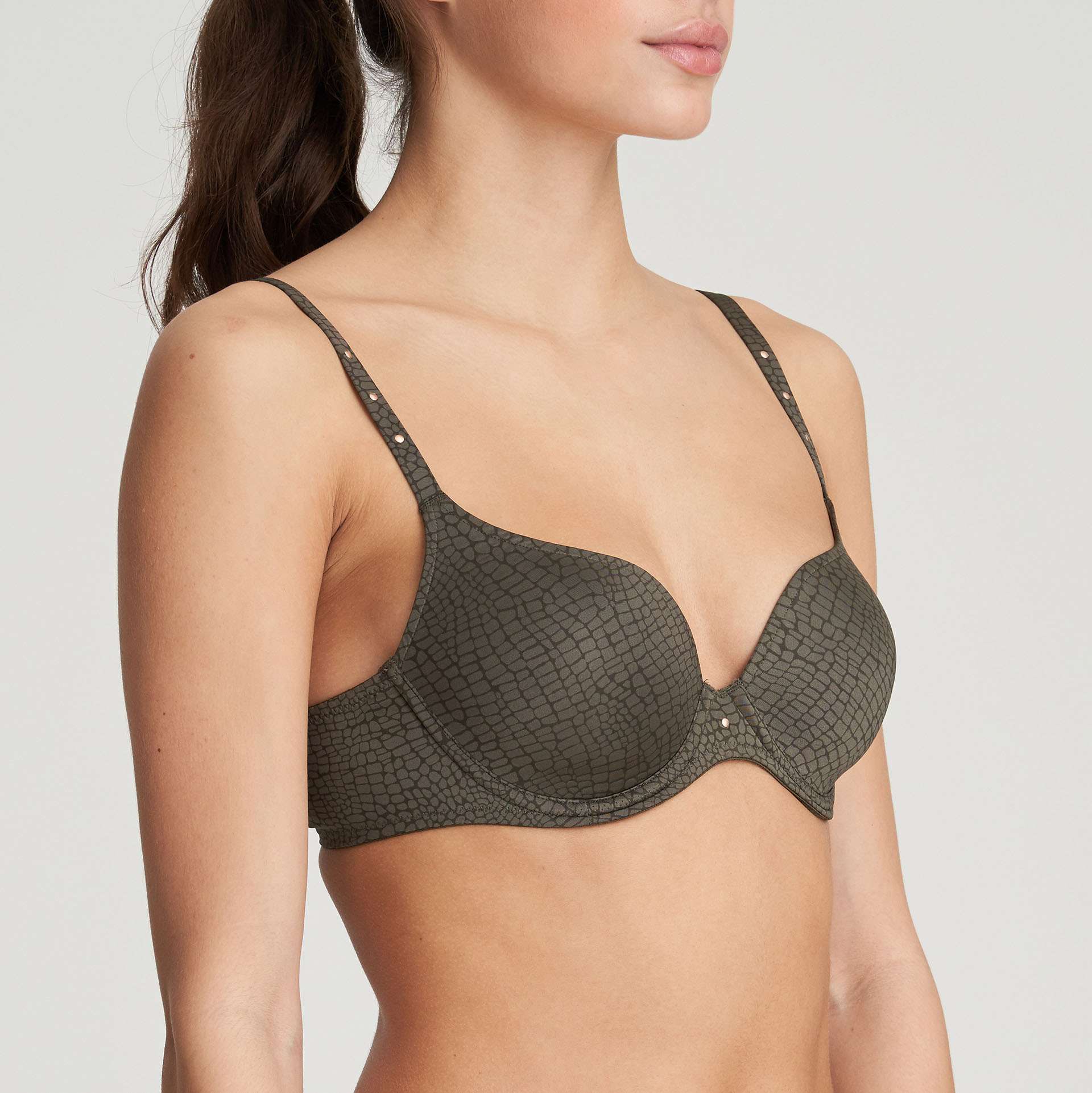 WILLIAM Reptile mousse bh hartvorm