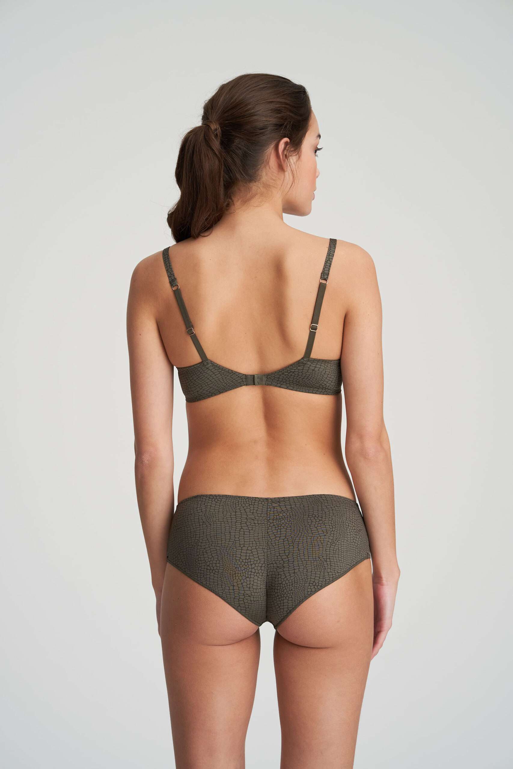 WILLIAM Reptile mousse bh hartvorm