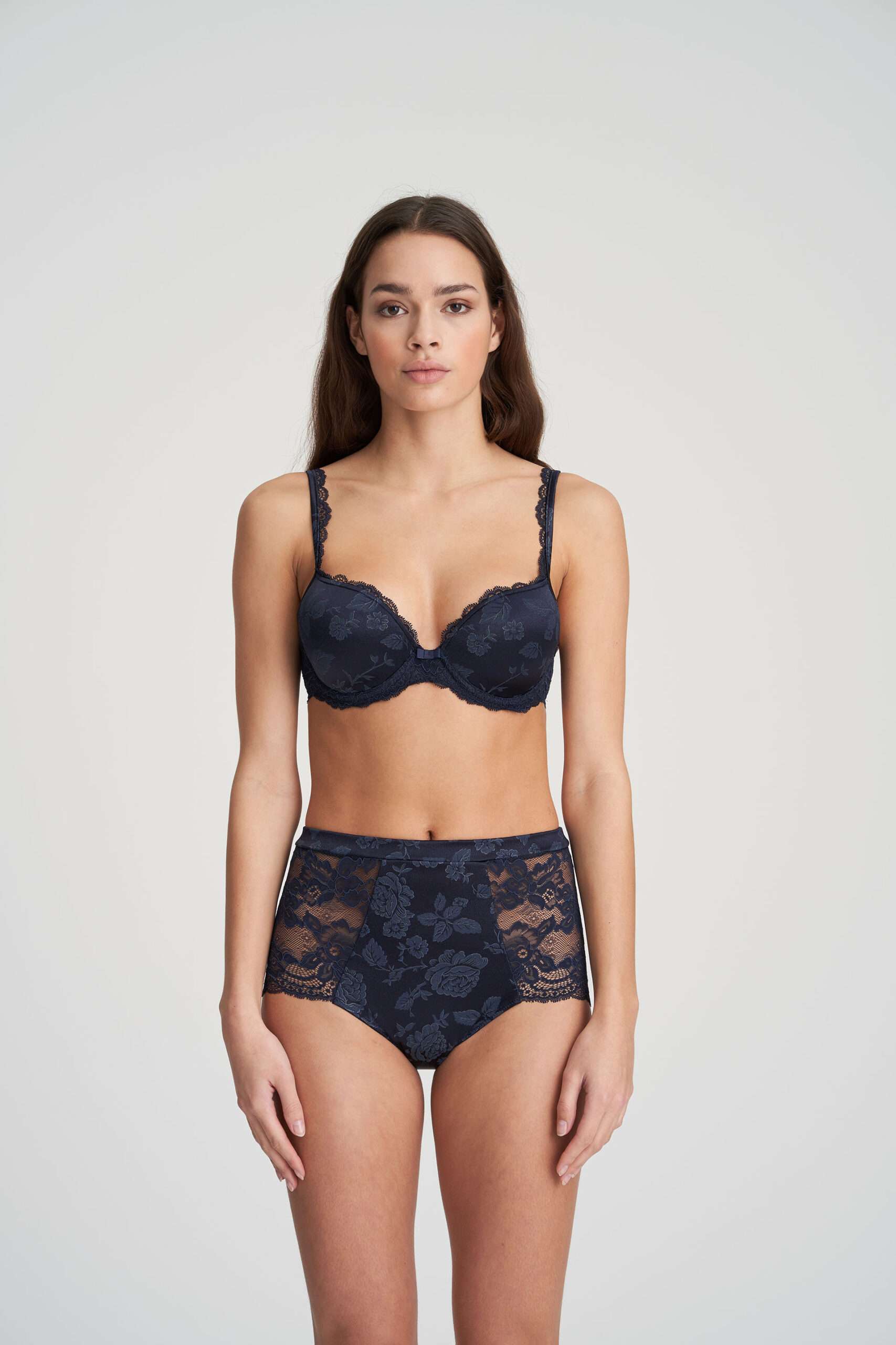 SYLVIA velvet blue tailleslip