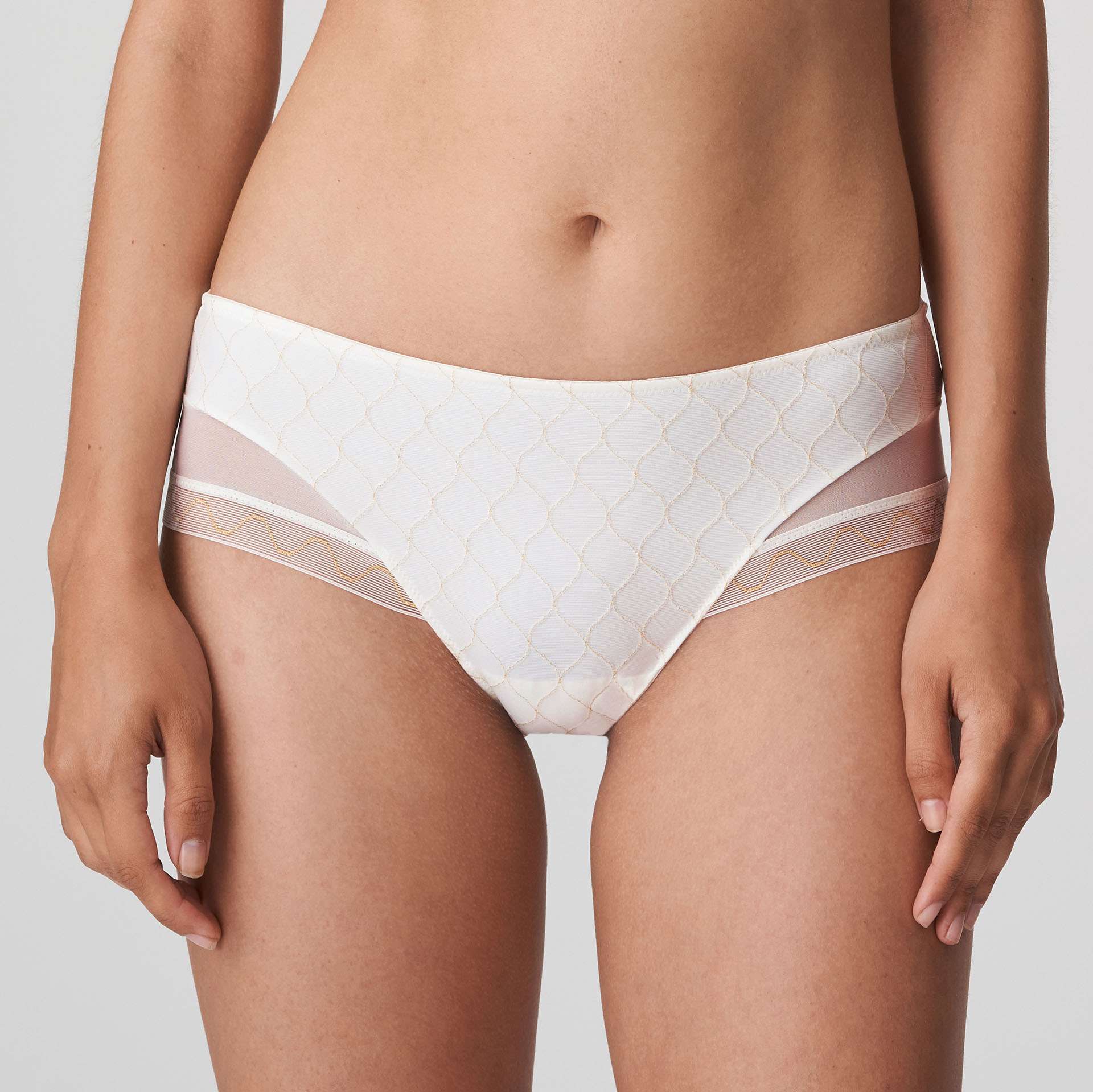 Twist Chryso hotpants