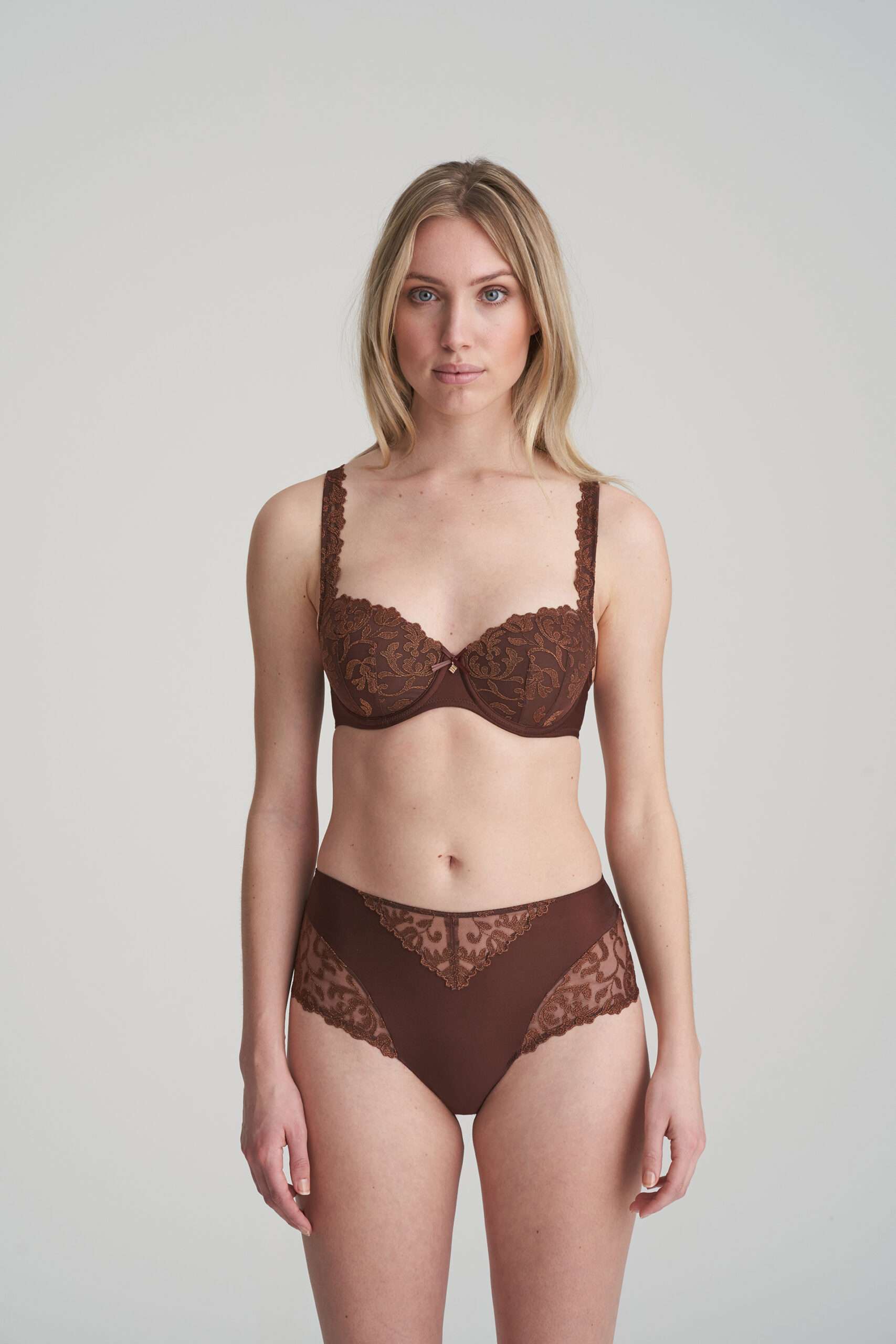 SERENA Chestnut balconnet bh met mousse cups