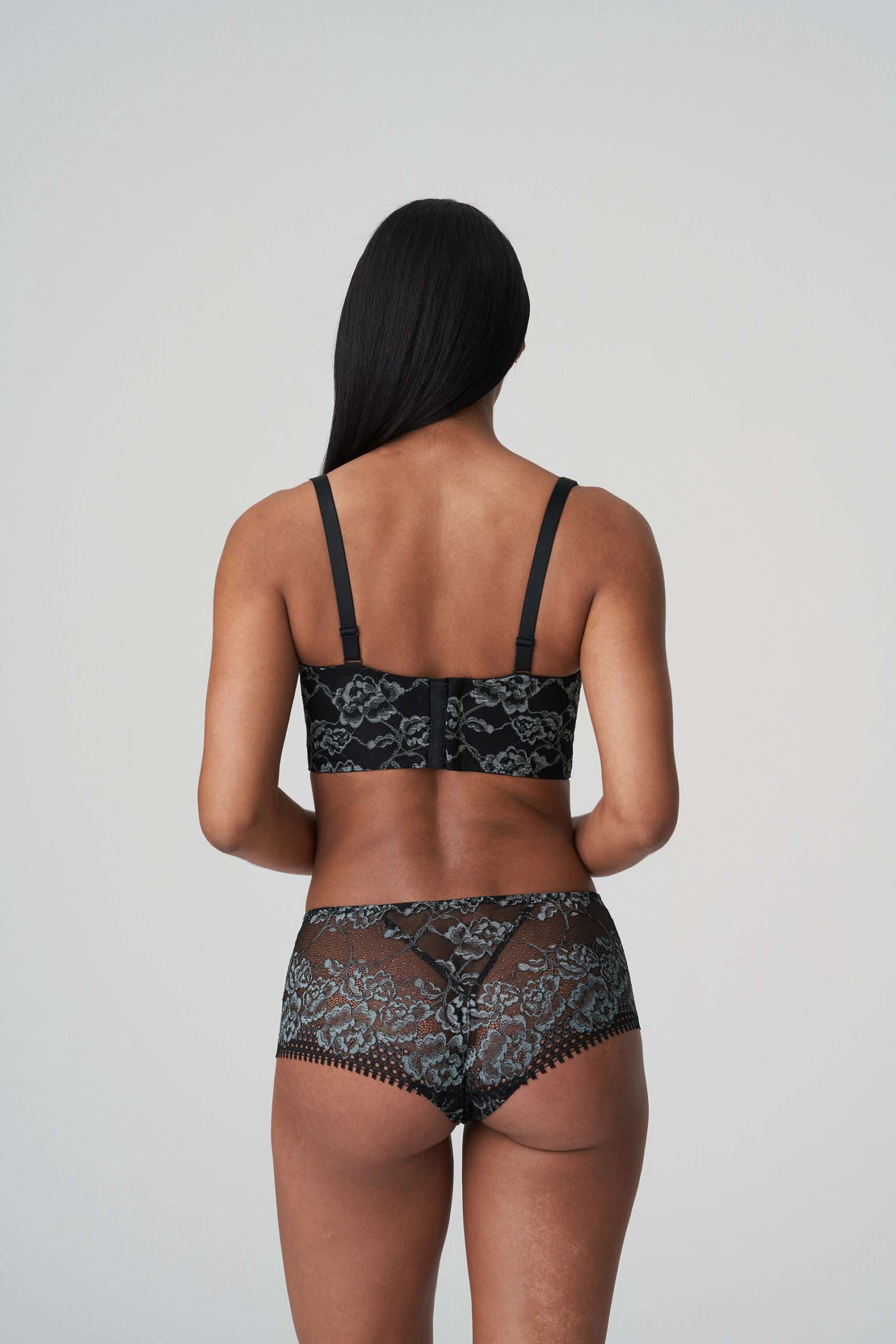 ROSE SAUVAGE zwart triangelbh ROSE SAUVAGE zwart triangelbh