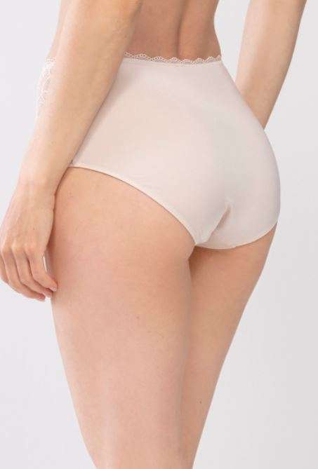 Reeks Amorous tailleslip