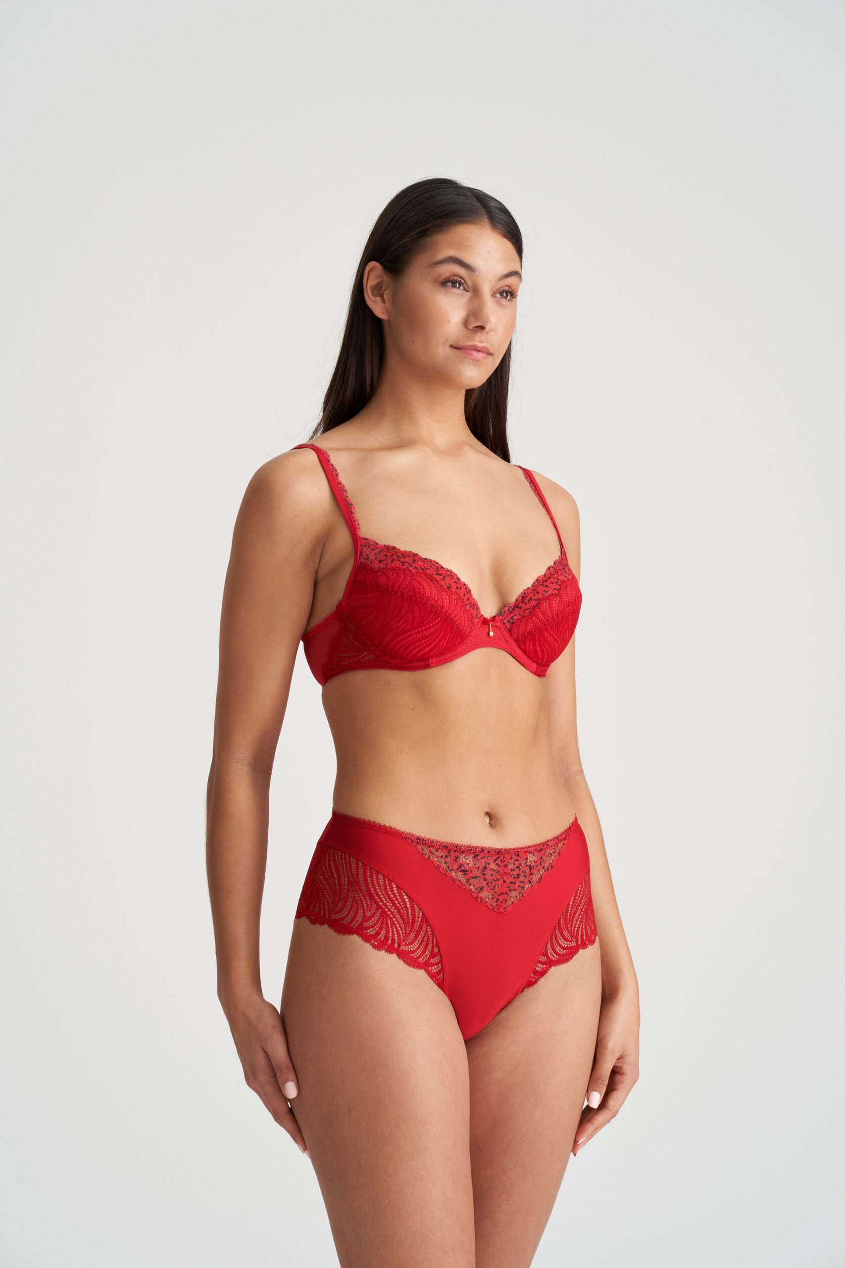 COELY strawberry kiss push-up bh uitneembare pads COELY strawberry kiss push-up bh uitneembare pads