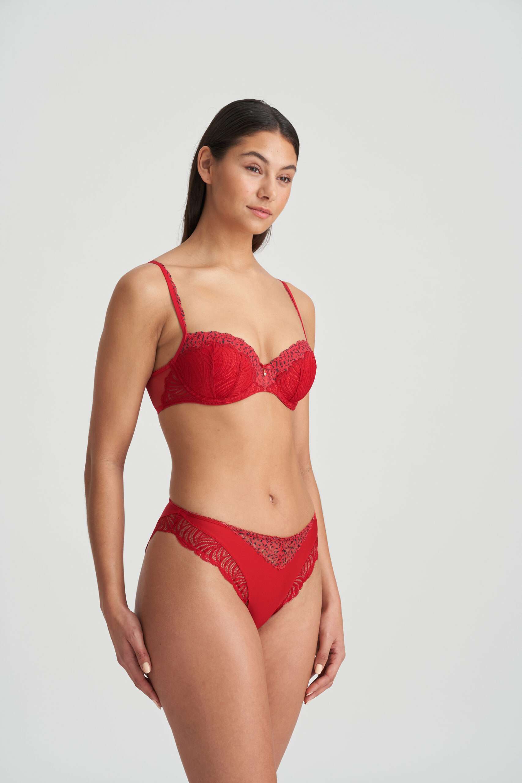 COELY strawberry kiss voorgevormde balconette bh COELY strawberry kiss voorgevormde balconette bh