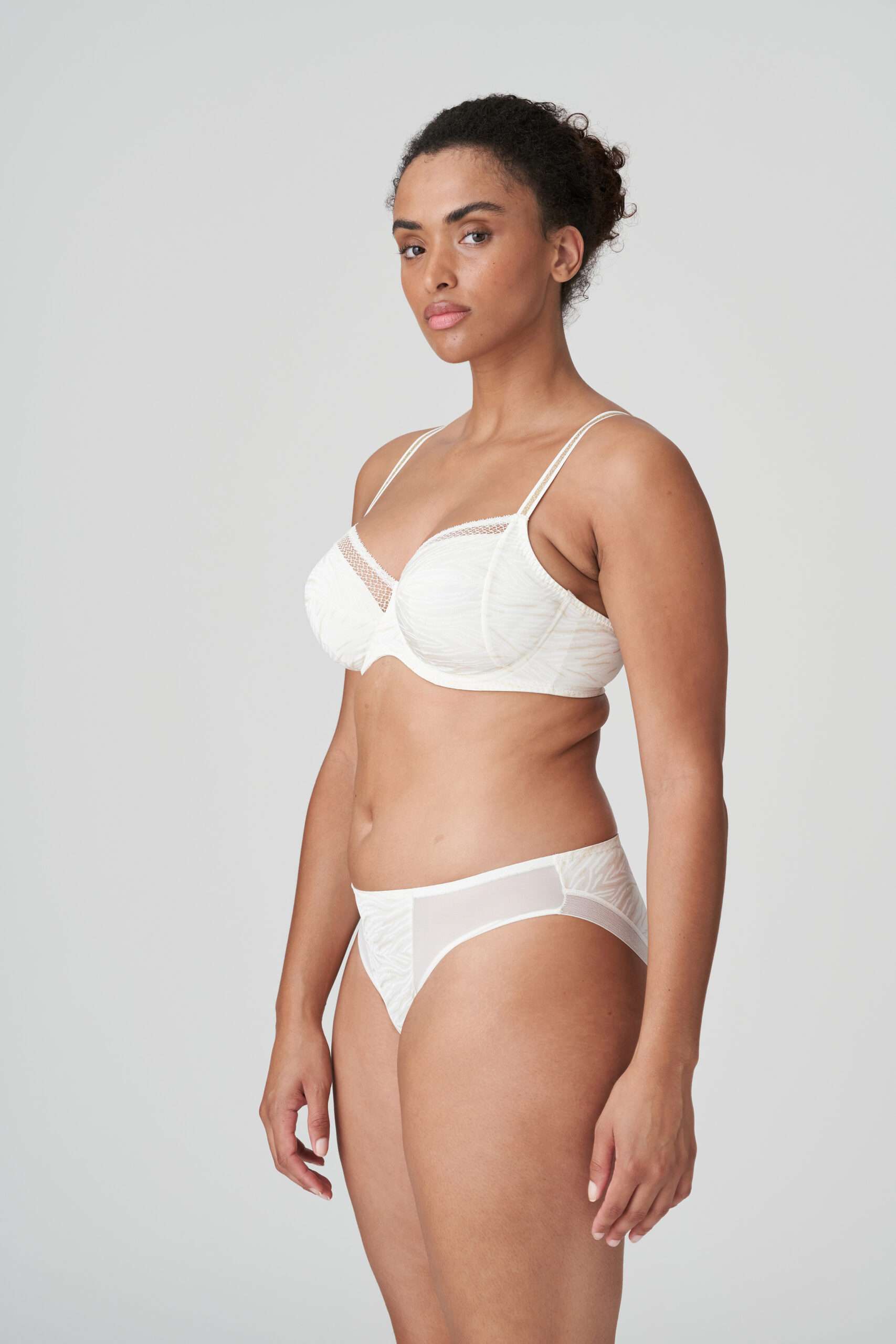 NEWINGTON Natuur volle cup bh NEWINGTON Natuur volle cup bh