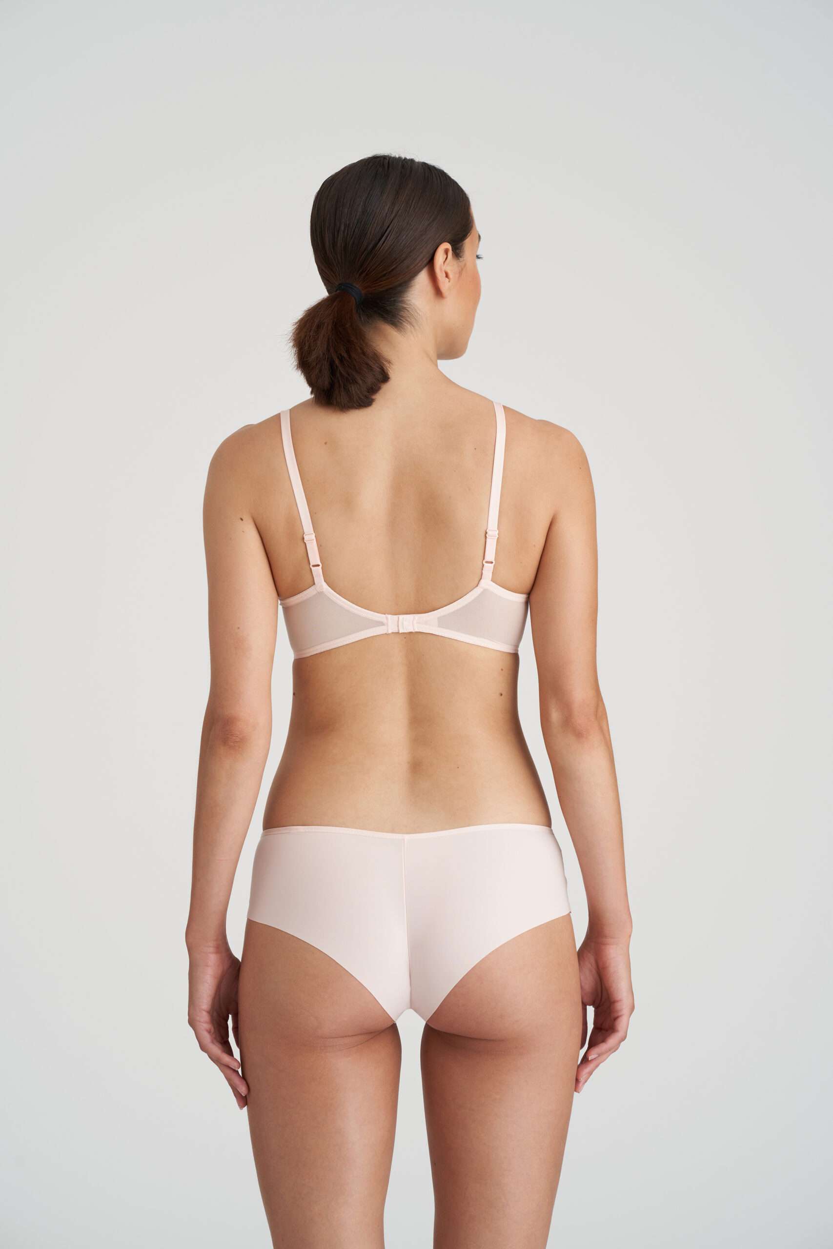 LEDA Glossy Pink balconette halve mousse cups