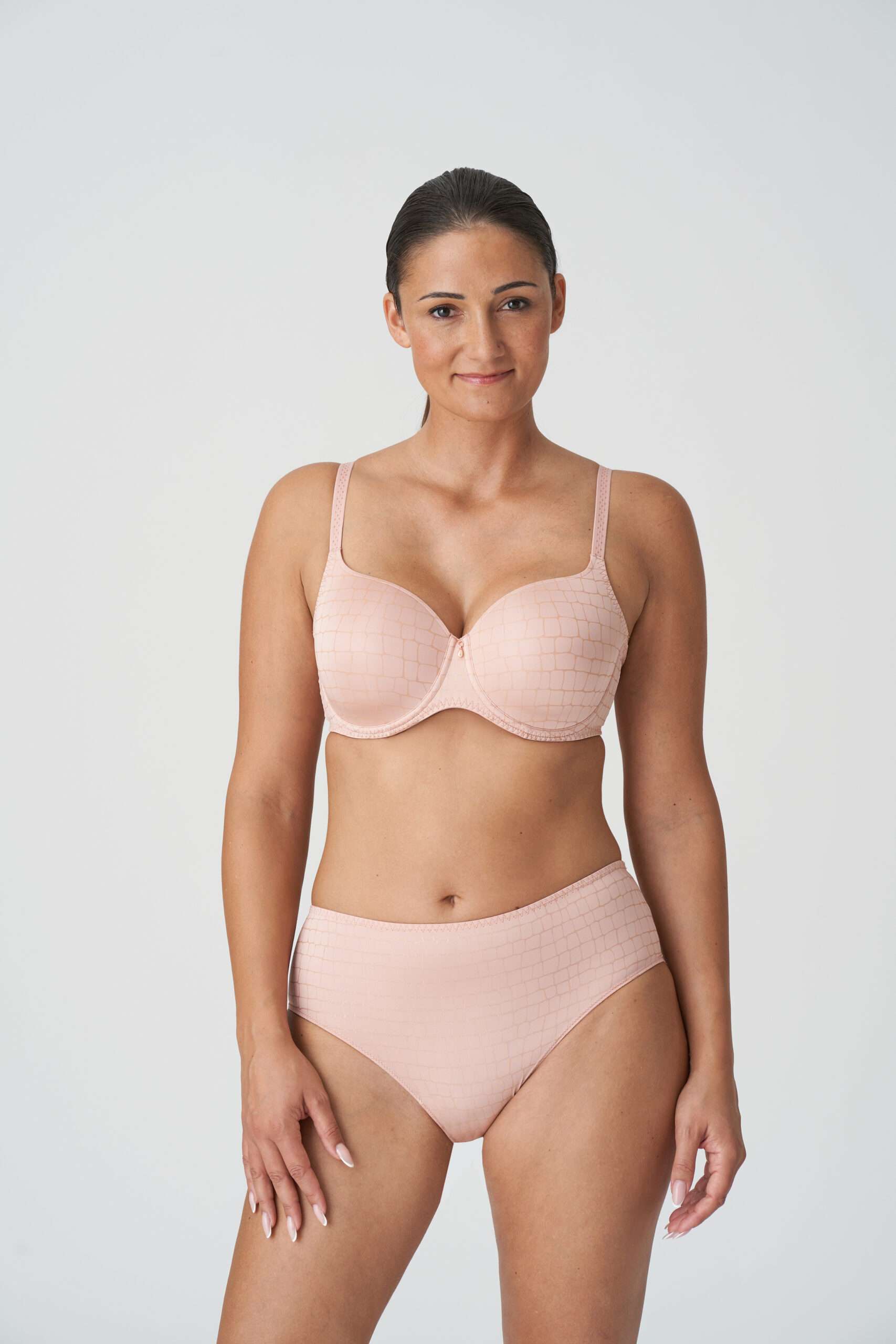 TORRANCE Dusty Pink voorgevormde bh - hartvorm TORRANCE Dusty Pink voorgevormde bh - hartvorm