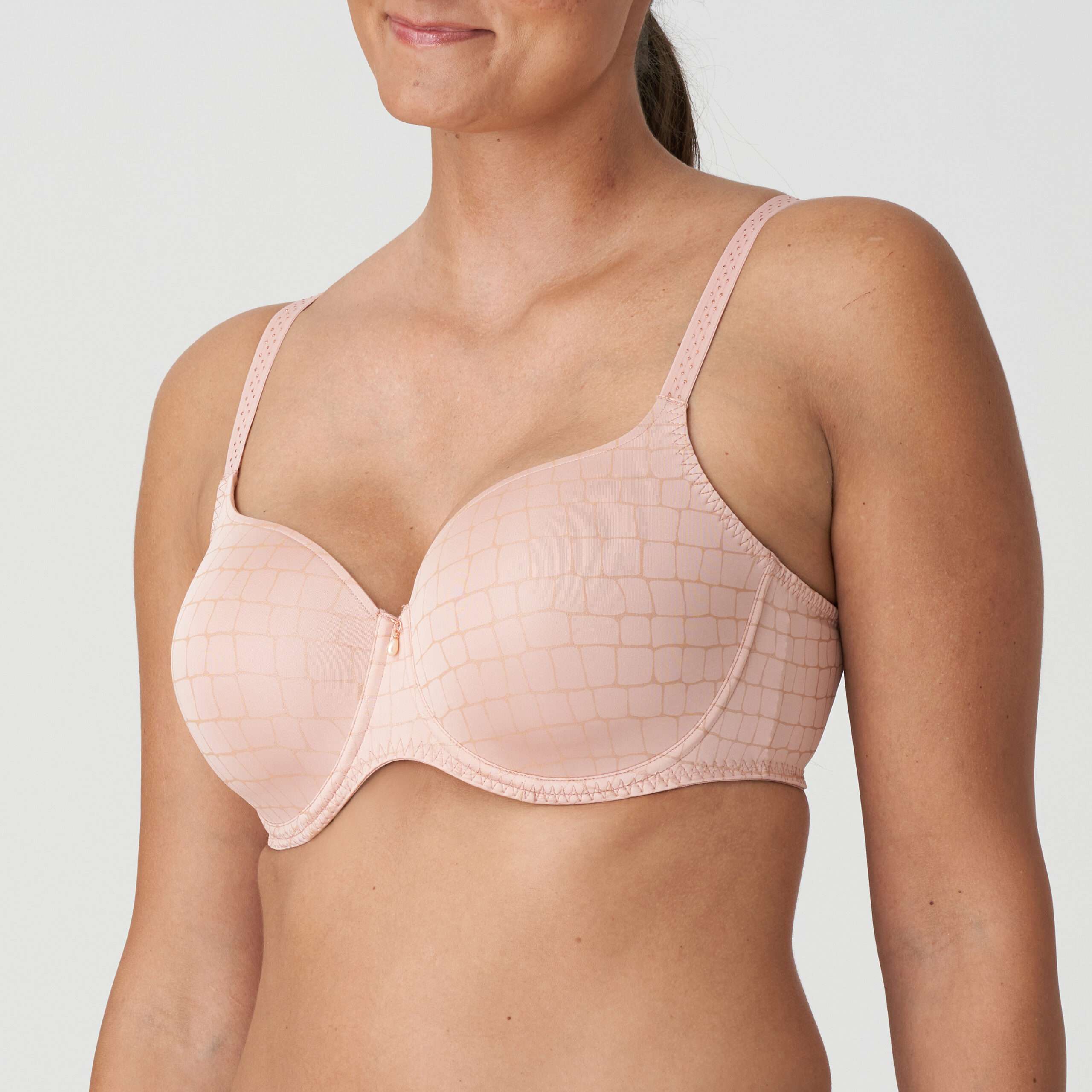 TORRANCE Dusty Pink voorgevormde bh - hartvorm TORRANCE Dusty Pink voorgevormde bh - hartvorm