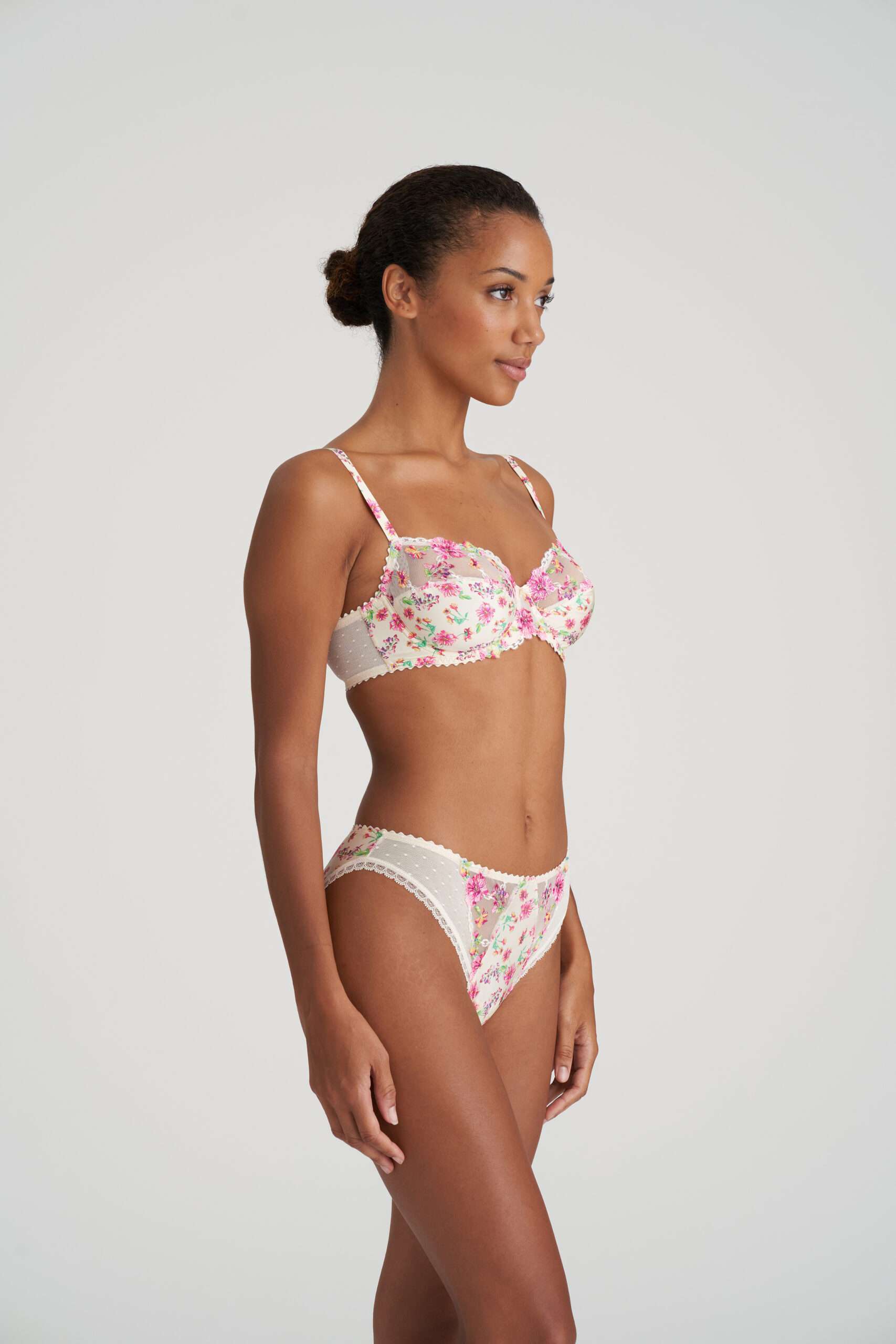 CHEN Pearled Ivory rioslip CHEN Pearled Ivory rioslip