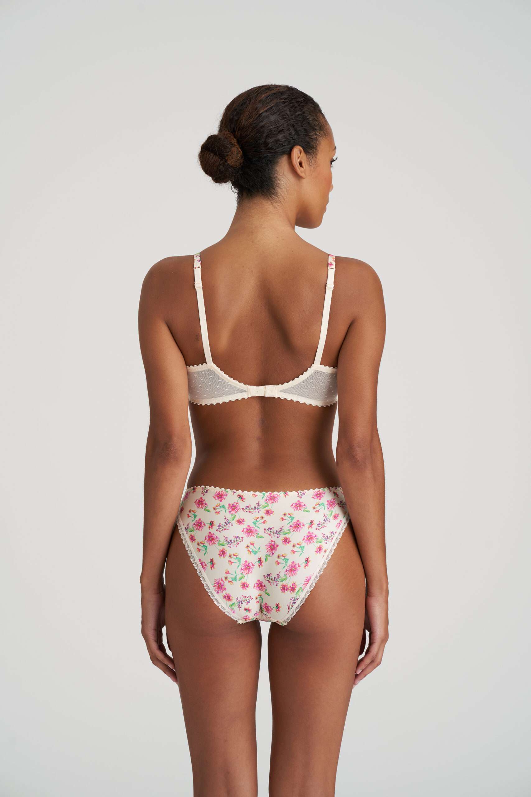 CHEN Pearled Ivory rioslip CHEN Pearled Ivory rioslip