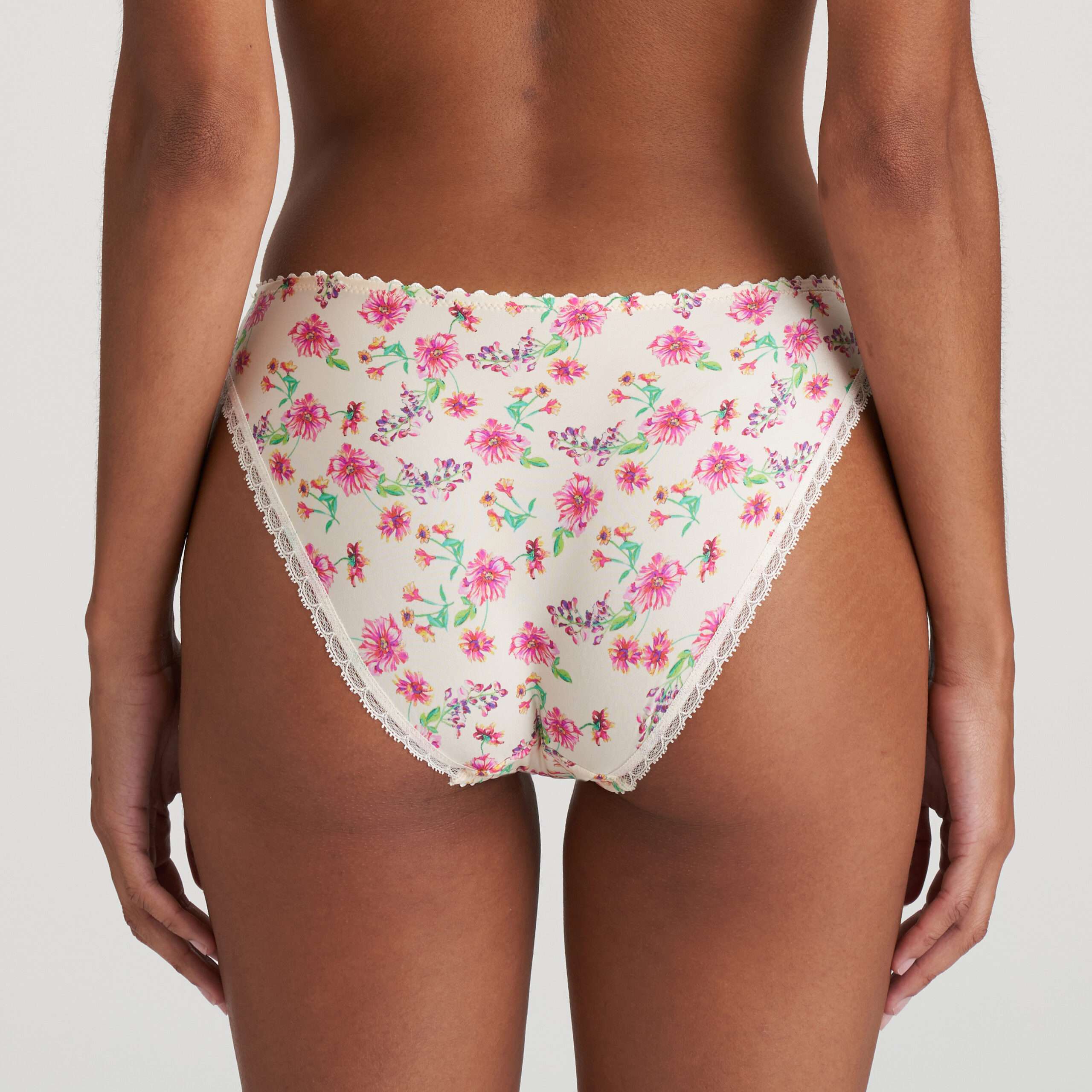 CHEN Pearled Ivory rioslip CHEN Pearled Ivory rioslip