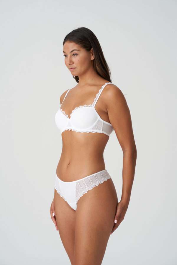 CHRISTY Wit voorgevormde balconette bh