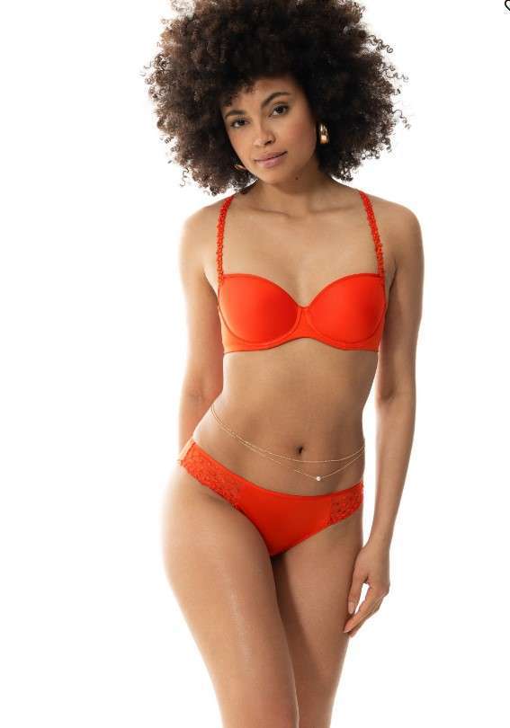 Reeks Modern Joan spacer 1/2 cup