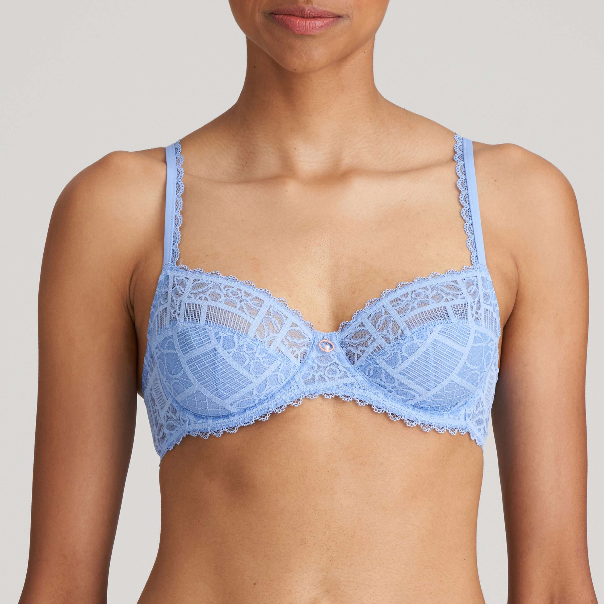 JADEI open air volle cup bh