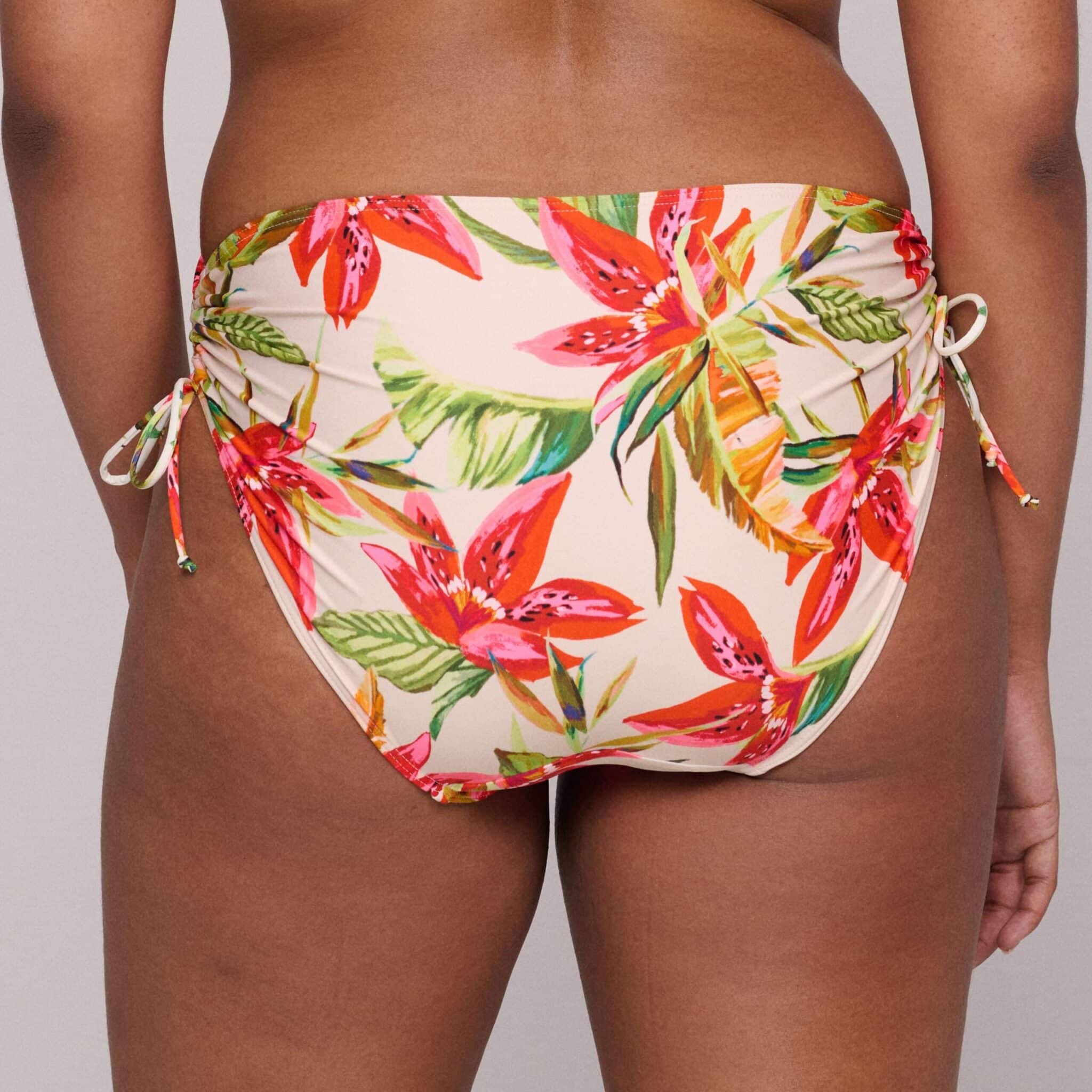 TANZANIA Calm tropics bikini tailleslip met koordjes TANZANIA Calm tropics bikini tailleslip met koordjes