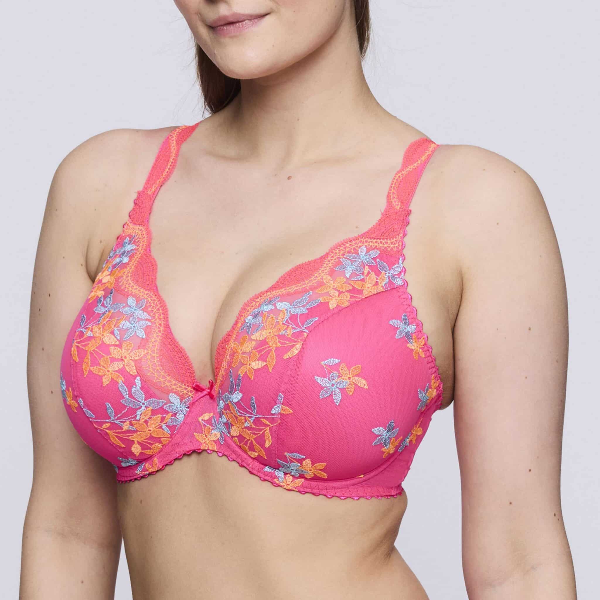 CALA LUNA Blogger Pink plunge bh halve mousse cups CALA LUNA Blogger Pink plunge bh halve mousse cups