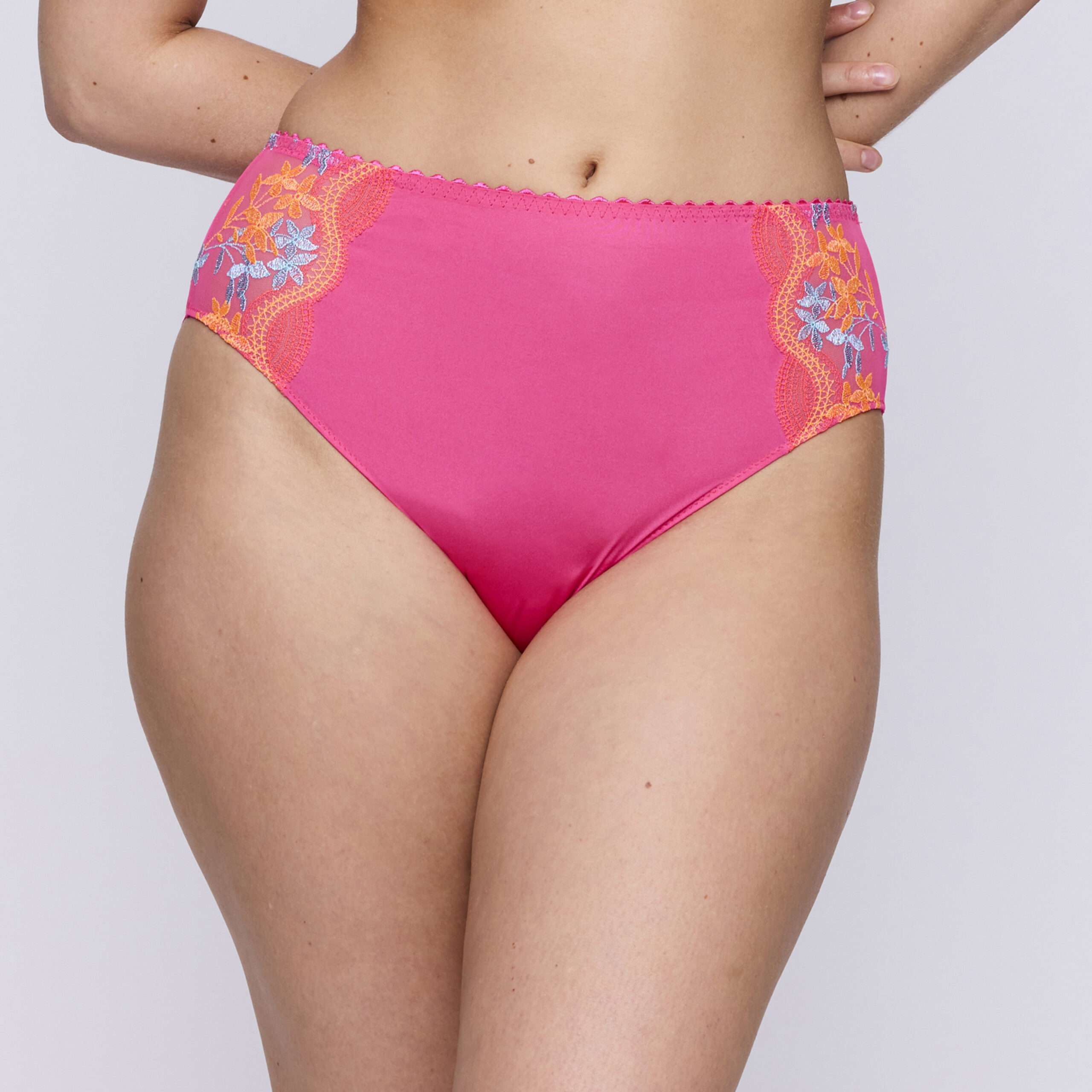 CALA LUNA Blogger Pink tailleslip
