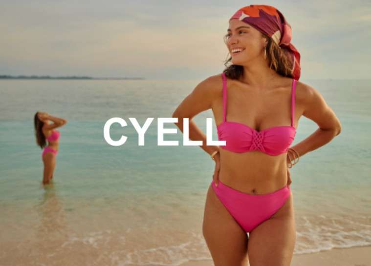 Bikini framboise (balconette model)