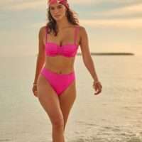 Bikini framboise (balconette model)