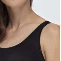 Brede schouderbandjes (50% viscose)