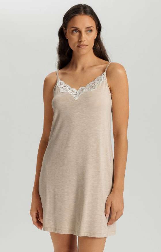 Natural Elegance spaghetti jurk