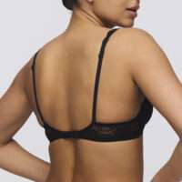 CYRILE zwart voorgevormde bh - hartvorm