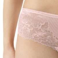 Luxurious short