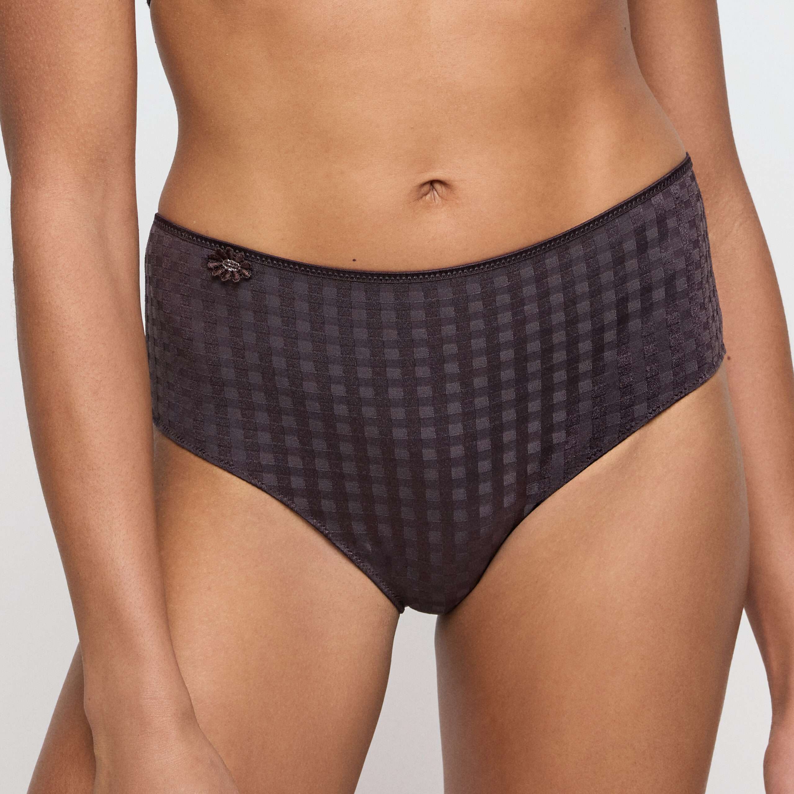 AVERO sweet chocolate tailleslip