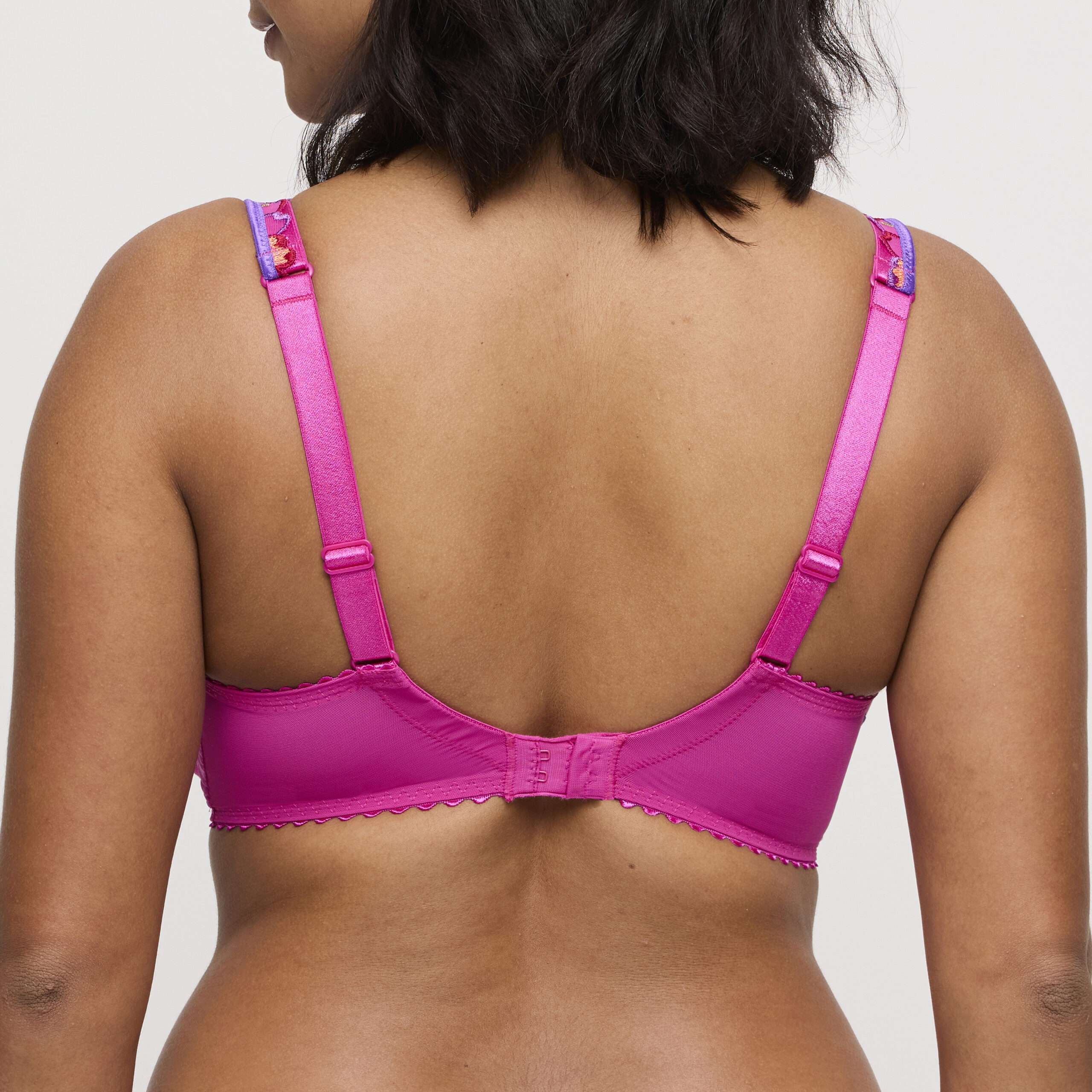 DEVDAHA VERY BERRY plunge bh halve mousse cups DEVDAHA VERY BERRY plunge bh halve mousse cups