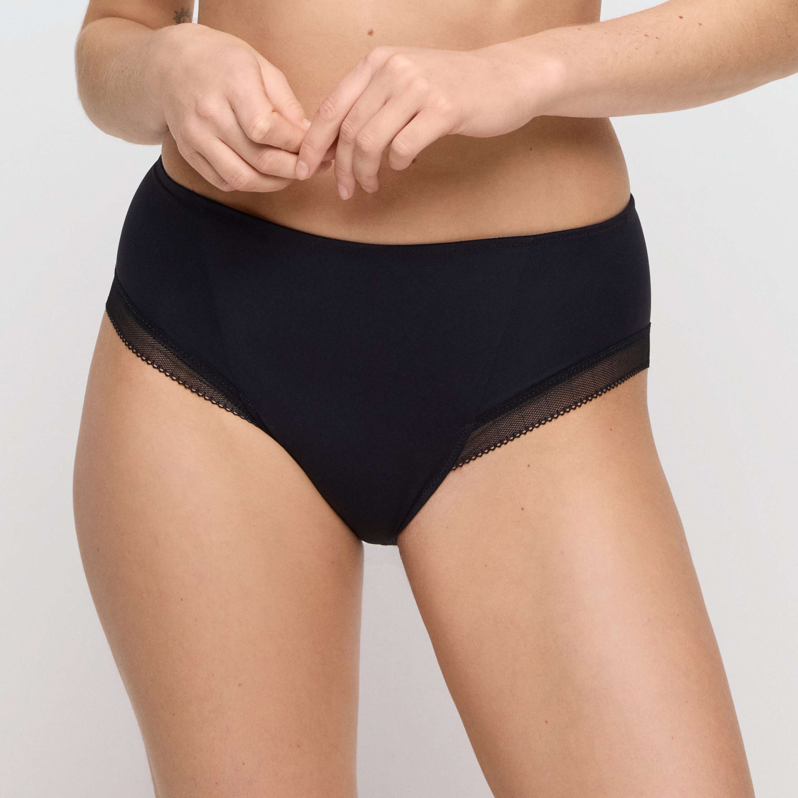 MILAO zwart tailleslip MILAO zwart tailleslip