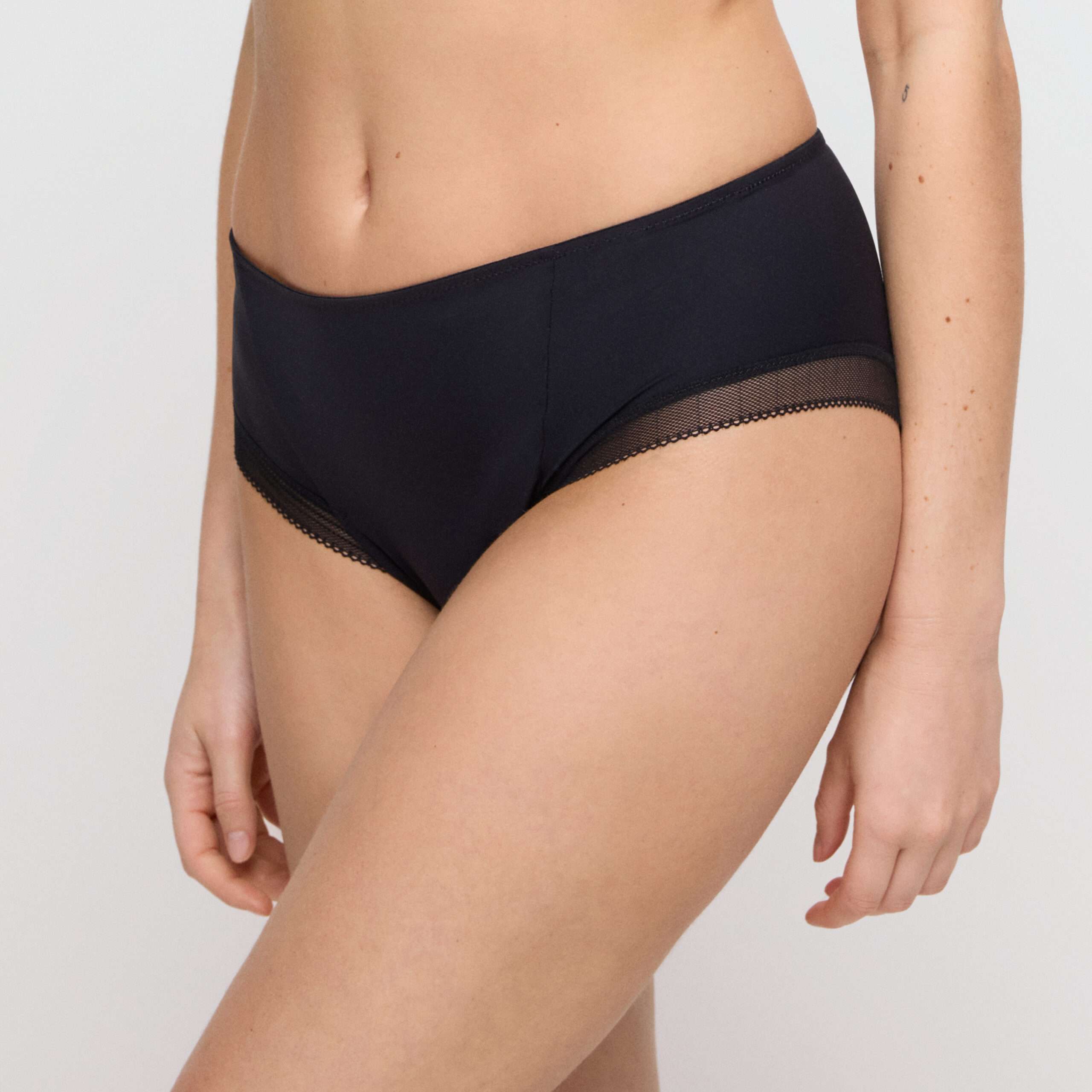 MILAO zwart tailleslip MILAO zwart tailleslip
