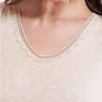 Hemdje (40% Angora, 30% scheerwol)) Hemdje (40% Angora, 30% scheerwol))