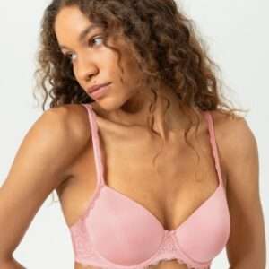 Amorous bi-stretch