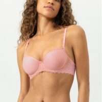 Amorous spacer 1/2 cup