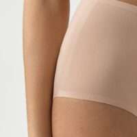 Simply better Invisible tailleslip Simply better Invisible tailleslip