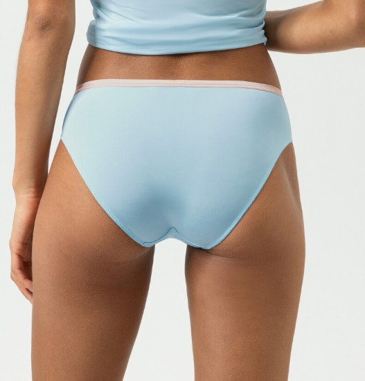 Poetry Graceful mini