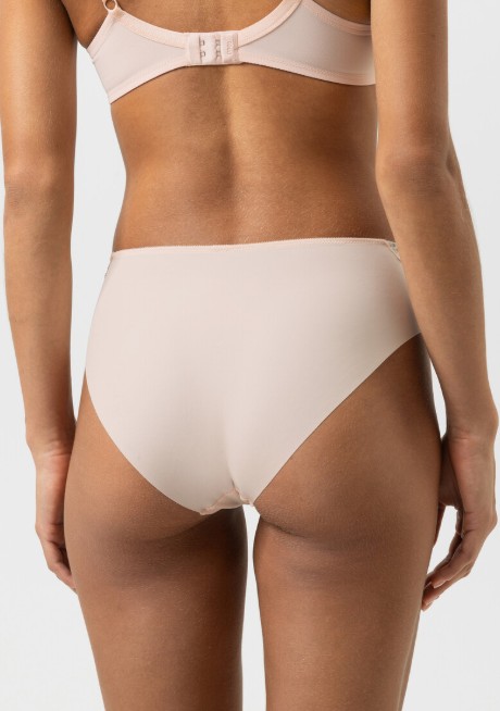 Delightful Tailleslip