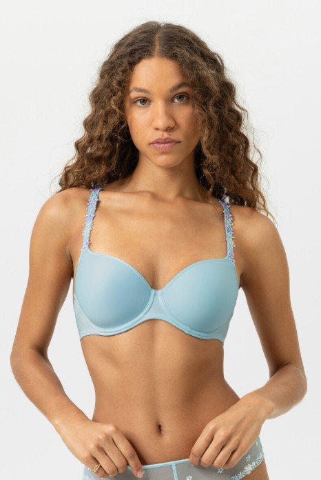 Pretty Joan spacer volle cup