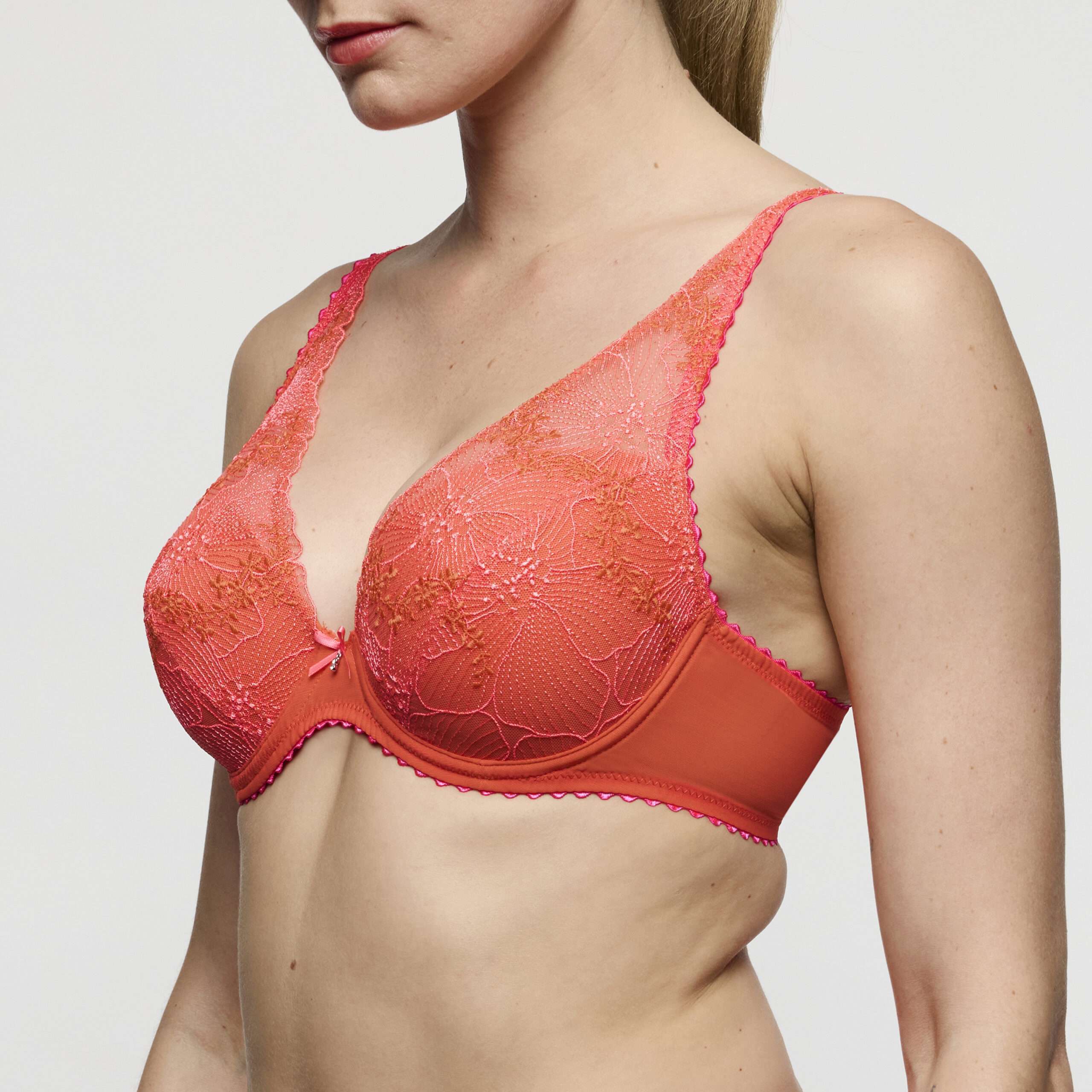 SOLENE Pamplemousse voorgevormde plunge bh
