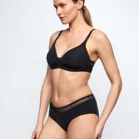 LOUIE zwart short