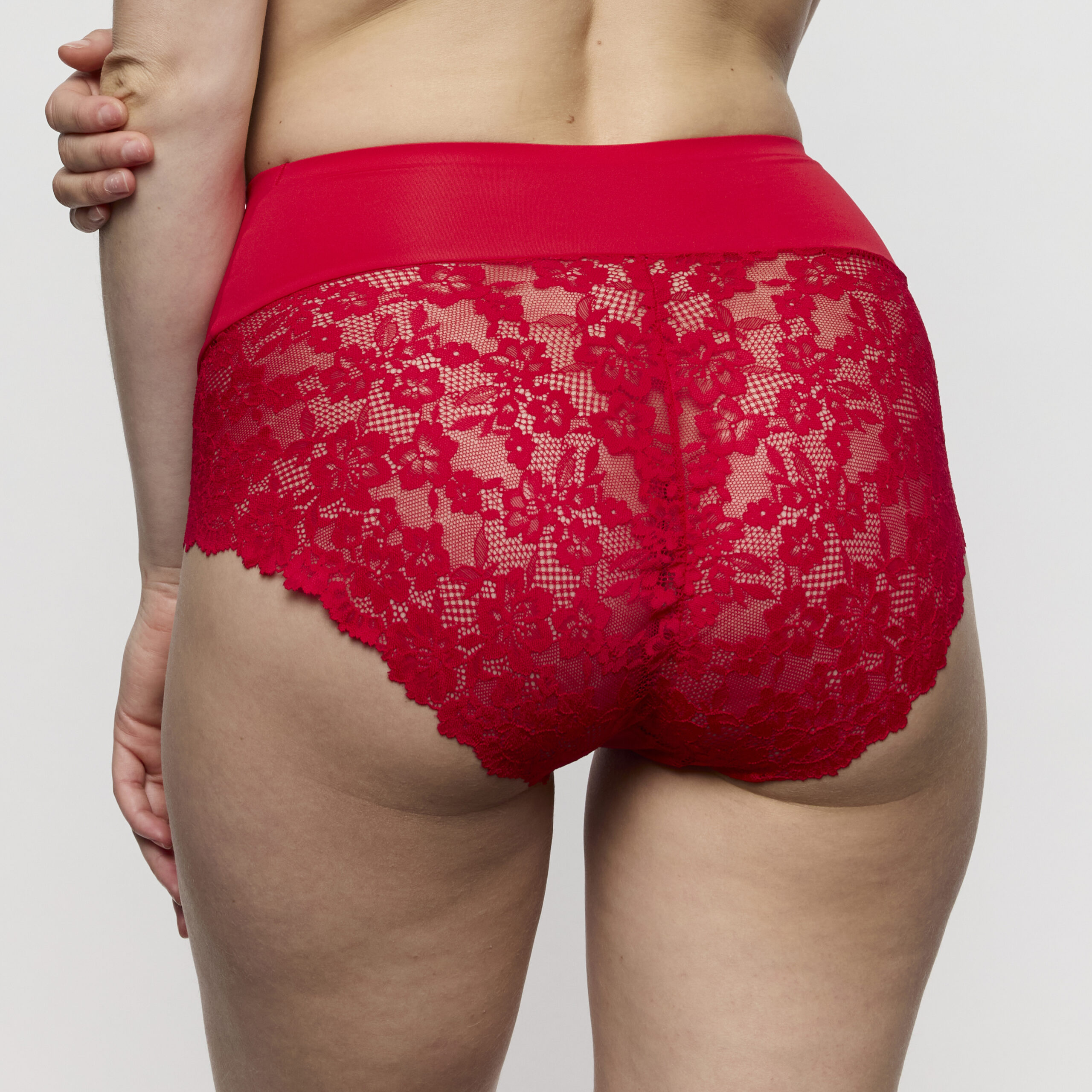 SOFT STUDIO true red tailleslip SOFT STUDIO true red tailleslip
