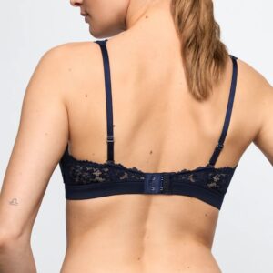 SOFT STUDIO velvet blue voorgevormde bralette
