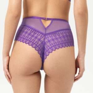 Captivating tailleslip