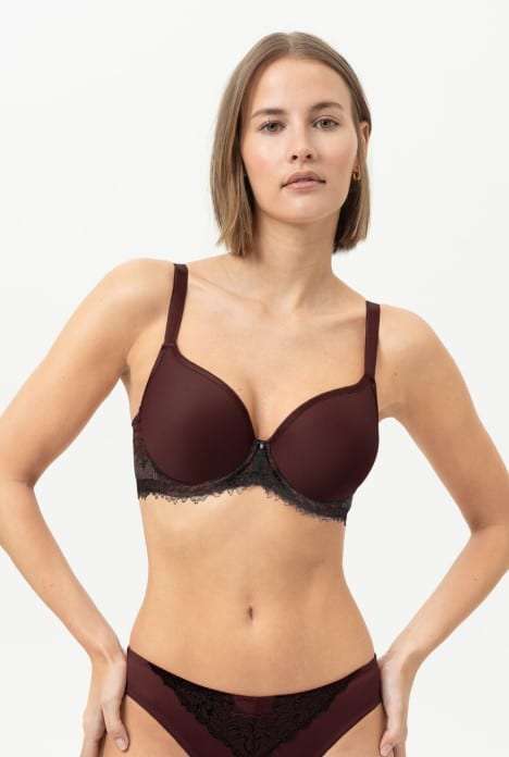 Luxurious spacer volle cup
