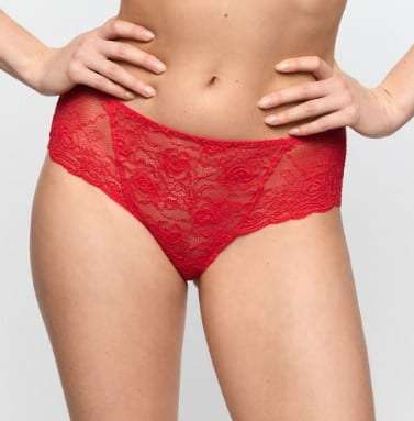 Marie Jo Cyrile hotpants
