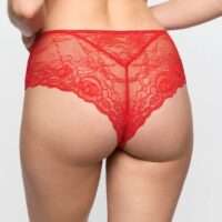 Marie Jo Cyrile hotpants